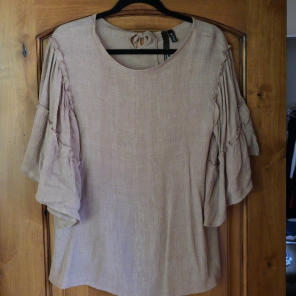 Top - Picture 3 of 4